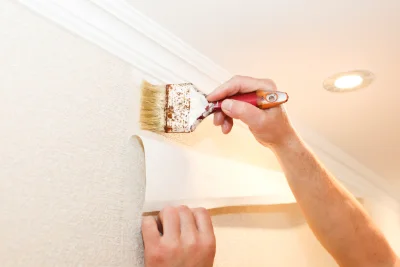Pose de papier peint à Rely — revêtements muraux et toiles de verre